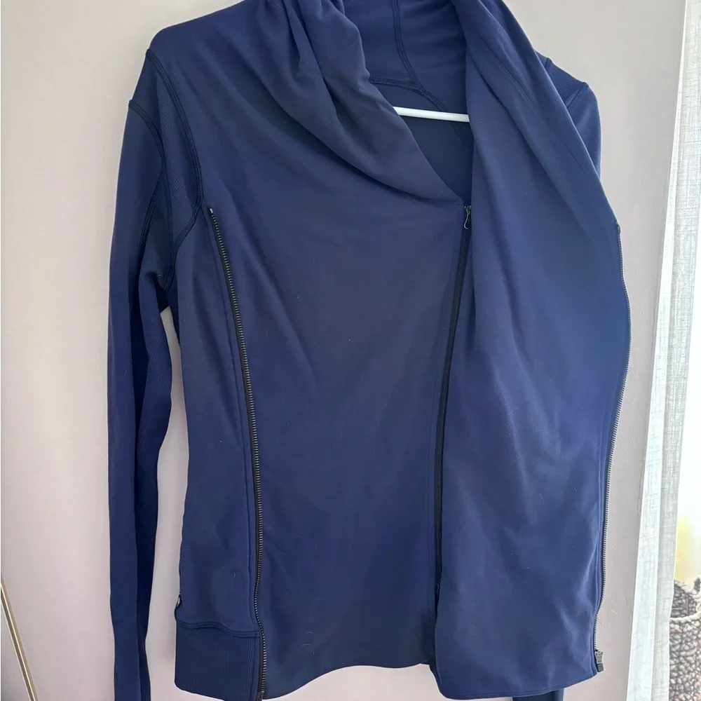 Lululemon |‎ Bhakti Yoga Jacket in navy
